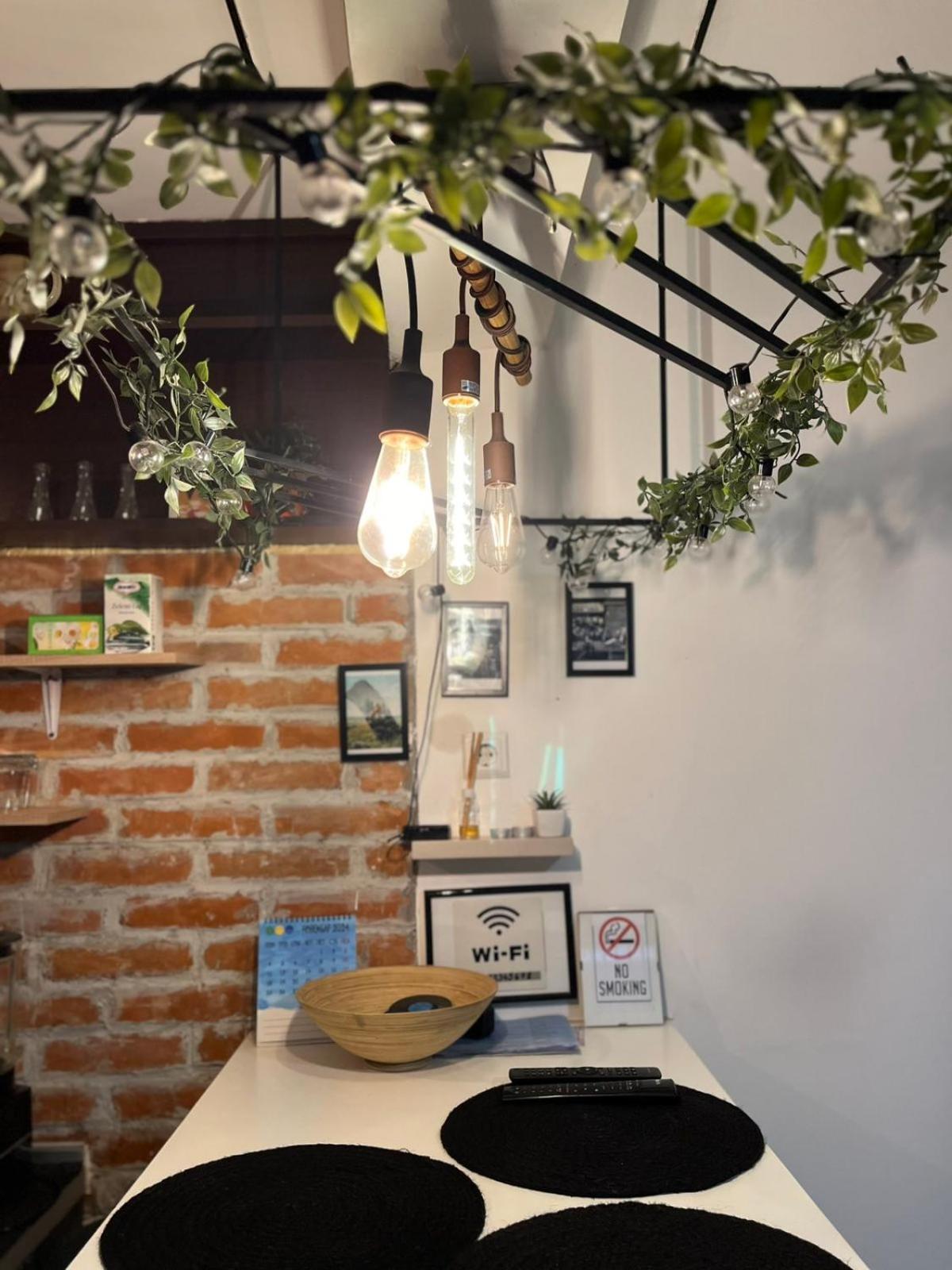 Park Apartment ฟอชา ภายนอก รูปภาพ